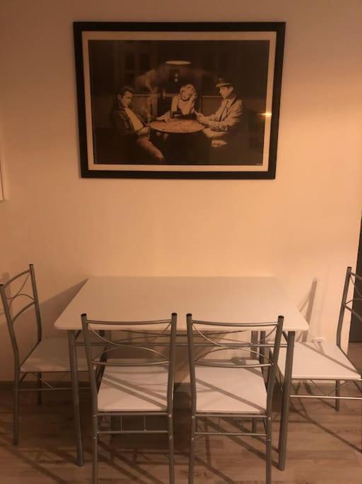 Eine 2 Zimmer Ferienwohnung Muenster City Εξωτερικό φωτογραφία
